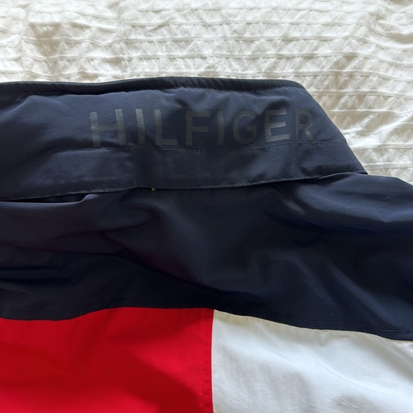 Tommy Hilfiger windbreaker sports jacket - Picture 8 of 12